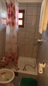 Koupelna v ubytování Etno dom Bubalo + 9 fotografií