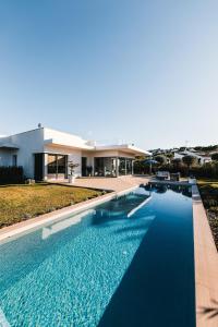 Πισίνα στο ή κοντά στο Villa luxe Ibiza Style, with heated pool