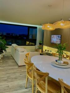 Cobertura Amanhecer em Dois Irmãos TV 또는 엔터테인먼트 센터