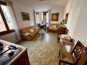 Posezení v ubytování Residenza de l'Osmarin Suites