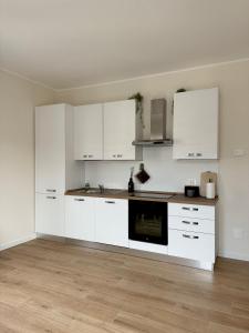 Dapur atau dapur kecil di Fiore di Lago