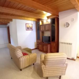 TV a/nebo společenská místnost v ubytování Maison Cenne Vda Gressan n 0030