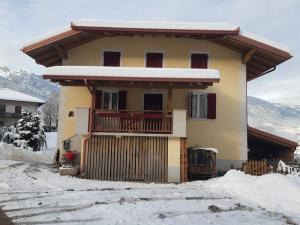 Nespecifikovaný výhled na hory nebo výhled na hory při pohledu z apartmánu