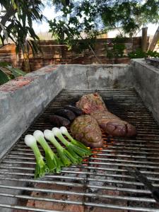 Kemudahan BBQ tersedia untuk tetamu di penginapan & sarapan