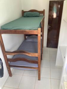 Economize e aproveite a região ou descanse para o voo - 24h客房内的一张或多张床位