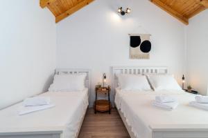 Katil atau katil-katil dalam bilik di Villa Celtis with heated pool +30 gambar