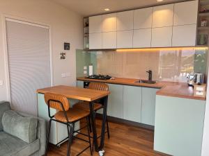 Η κουζίνα ή μικρή κουζίνα στο Flax Pod 41