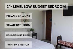 TV a/nebo společenská místnost v ubytování Sweet Home Punta Cana Guest House - VILLA Q15A