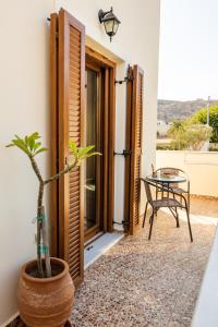 Balkón nebo terasa v ubytování Olive Studios Karpathos Studio #4