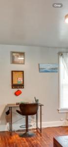a office with a desk and a chair in a room at BVF2Bedroom in Harrisburg +1 photo