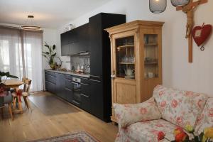 Kuchyň nebo kuchyňský kout v ubytování Ferienhaus Viktoria