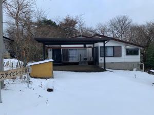 ステイビレッジ蔵王1棟貸し2名様まで同一金額ペット同伴可別途有償 v zimě