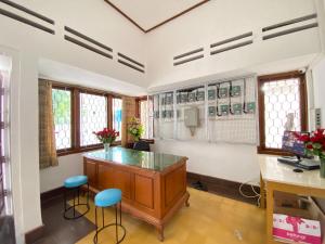 Fotografie z fotogalerie ubytování RedDoorz near RSUD Tidar Magelang v destinaci Magelang
