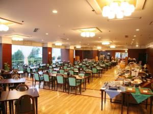 雾岛城堡饭店餐厅或其他用餐的地方