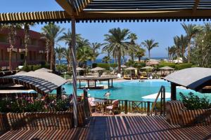 Πισίνα στο ή κοντά στο New Geisum Resort +26 φωτογραφίες