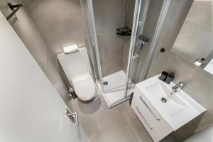 Bilik mandi di Studio rénové au centre de Saas-Fee