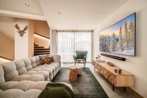 TV/trung tâm giải trí tại Chalet Marguerite, Morzine - by EMERALD STAY