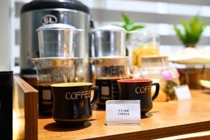 Příslušenství pro přípravu čaje a kávy v ubytování Amory Hotel Saigon Center