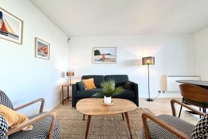 Posezení v ubytování T3 cosy rénové - Terrasse - Face à l’océan + 21 fotografií