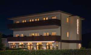 Hoone, kus hotell asub