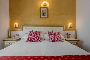 Postel nebo postele na pokoji v ubytování Hotel King