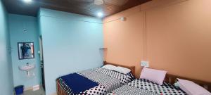 Photo de la galerie de l'établissement Aisiri comforts beach stay and cafe, à Gokarn