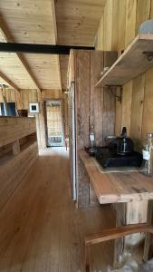 Kitchen o kitchenette sa Alto Castillo
