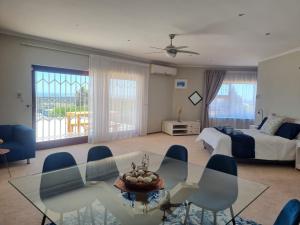 Grace Space in Plattekloof客房内的一张或多张床位