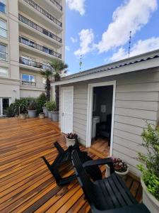 En balkon eller terrasse på Edificio Duble Santiago del Estero - alquiler minimo 15 dias + 17 billeder