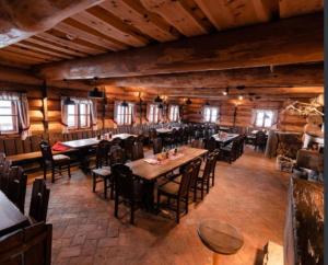 Restaurace v ubytování Kulinarik zur Stoa Alm