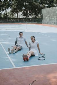 Гости Rumah Pelita by Villa Lantera - Tennis Court & Swimming Pool