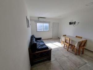 Gallery image of Deptos Esqiui PLANTA BAJA in Mar del Plata