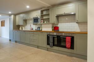 Gallery image of Bears Court Barn 8 in Cheltenham