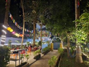 The Hostel Stories, Varkala - Helipad Road外面的花园