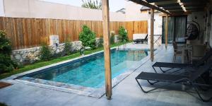 Afbeelding uit fotogalerij van Muğla Fethiye Stone Daylight Villa 1 in Fethiye