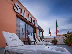 Kép Hotel Sileoni Dépendance Villa Antonio szállásáról Marina di Cecinában a galériában