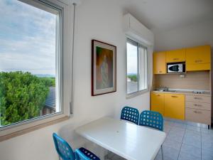 A kitchen or kitchenette at Hotel Sileoni Dépendance Villa Antonio