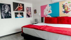 Postel nebo postele na pokoji v ubytování Hotel Black Boutique