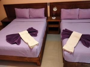 Postel nebo postele na pokoji v ubytování Hotel Tres Flores + 31 fotografií