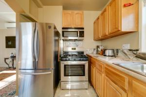 Imagem da galeria de Spa and Beach Access Resort Condo in Tahoe Vista! em Tahoe Vista