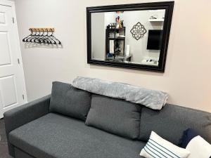 Fotografie z fotogalerie ubytování Studio, Beautiful & Convenient Downtown Devon v destinaci Devon