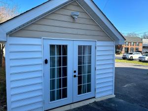 Fotografie z fotogalerie ubytování Studio, Beautiful & Convenient Downtown Devon v destinaci Devon