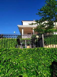 Κήπος έξω από το Casa Rural Finca la María