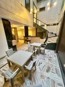 Istumisnurk majutusasutuses Hotel Pereira Central
