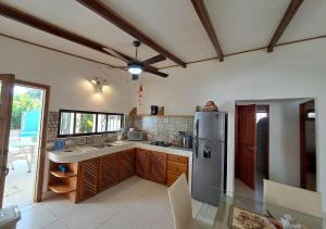 Kuchyň nebo kuchyňský kout v ubytování Casa BEA 1