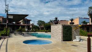 Bazén v ubytování Jaco Park nebo v jeho okolí