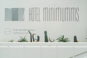 Fotografie z fotogalerie ubytování HOTEL minimumms女性専用カプセルホテルWomen only hotel v destinaci Naha