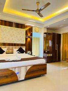 Ένα ή περισσότερα κρεβάτια σε δωμάτιο στο Riverdale Homestay, Diamond Harbour - WB Govt Reg Gold Category