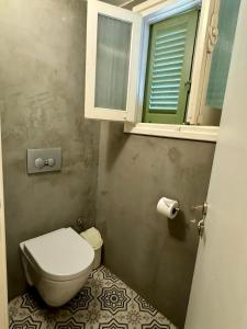 Koupelna v ubytování Begonvil 2 bedroom flat North Nicosia, Turkish Side + 8 fotografií