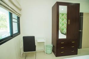 Φωτογραφία από το άλμπουμ του Songbird Suites - Deluxe King Suite and Scooter στην Παραλία Άο Νανγκ +13 φωτογραφίες